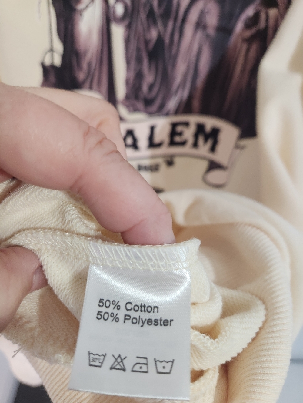 Girls Trip Salem Graphic Sweatshirt - Cream, Size XXL - Picture 3 of 8